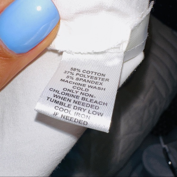 White Pleated Sleeveless Pussybow Button Down Top by Ann Taylor Loft Petites SP - Picture 7 of 8